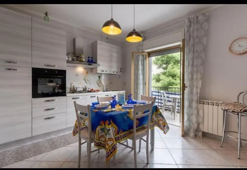 Apartment Casa Vacanza - I Mulini Con Parcheggio Gratuito Incluso. Monreale Italy